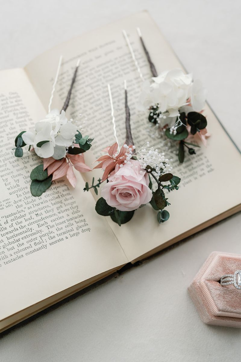 Pink and white wedding dried flower hair pin set for boho brides and bridesmaids