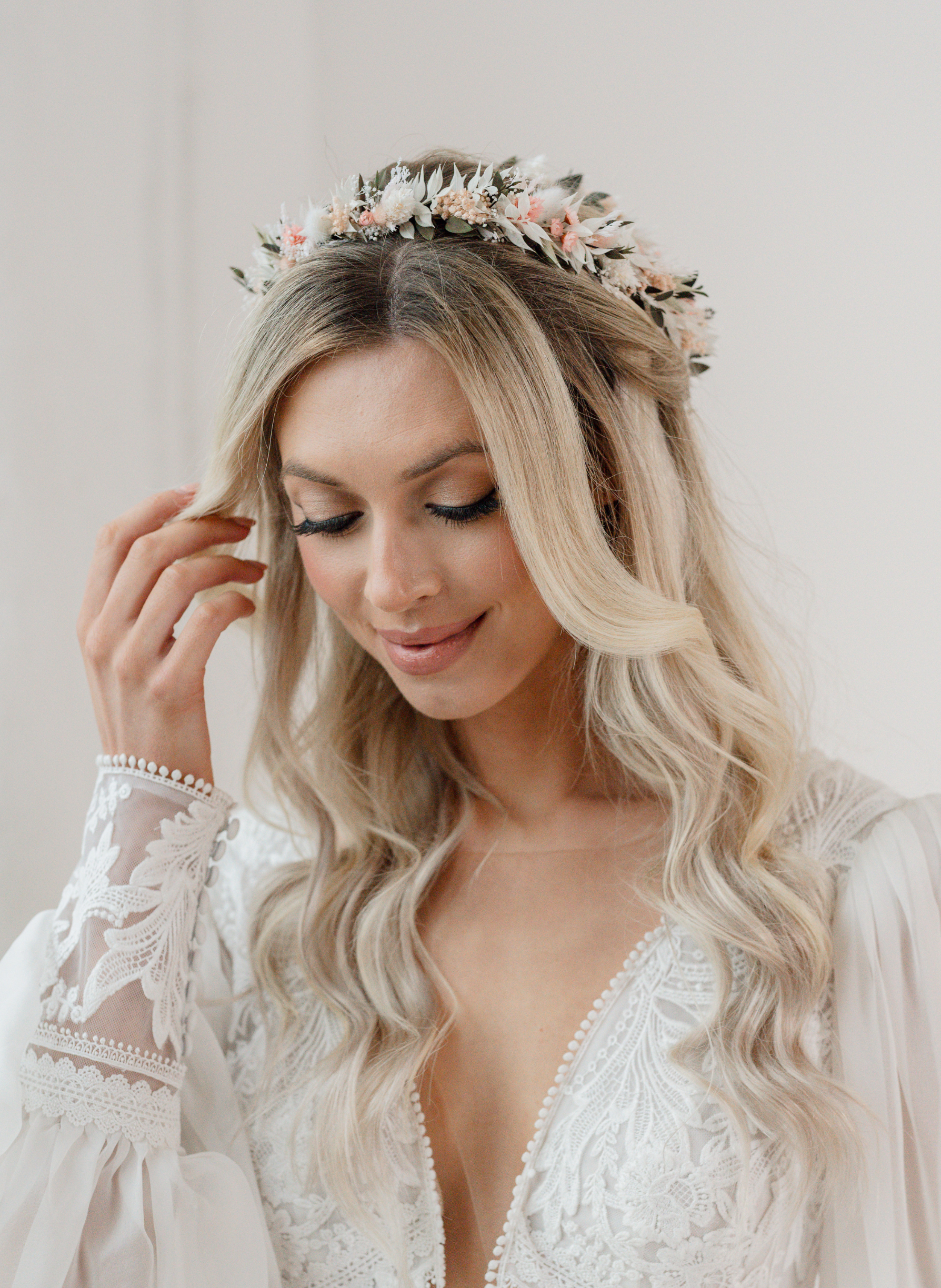 Felicity Pale Pink Wedding Dried Flower Crown Headband 3