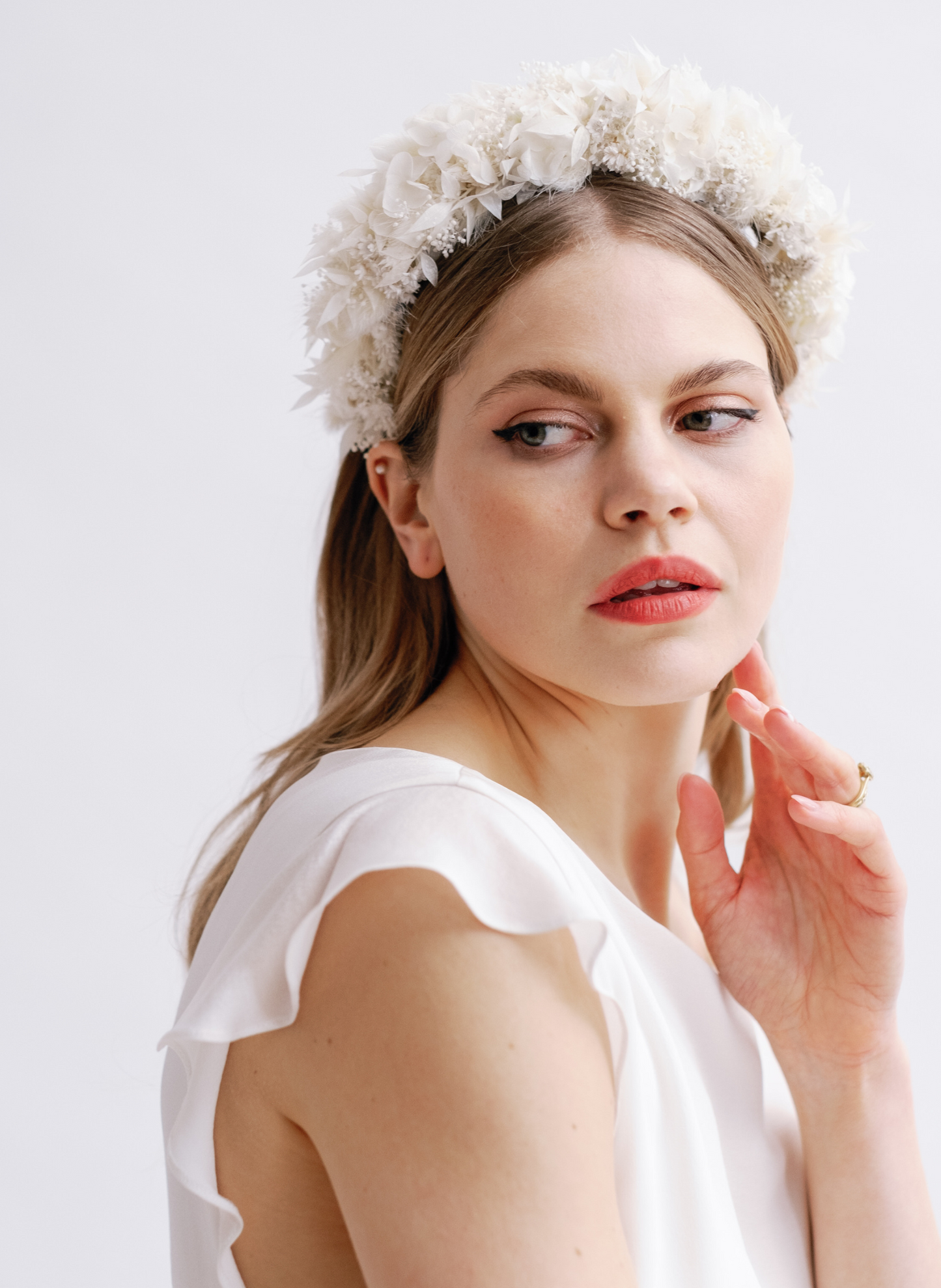 Luna White Bridal Dried Flower Crown Wedding Headband 1