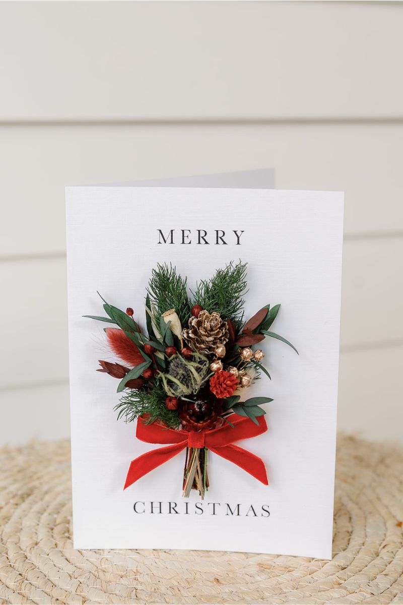 Merry Christmas Dried Flower Greetings Card | Handmade Gift | Luna & Wild