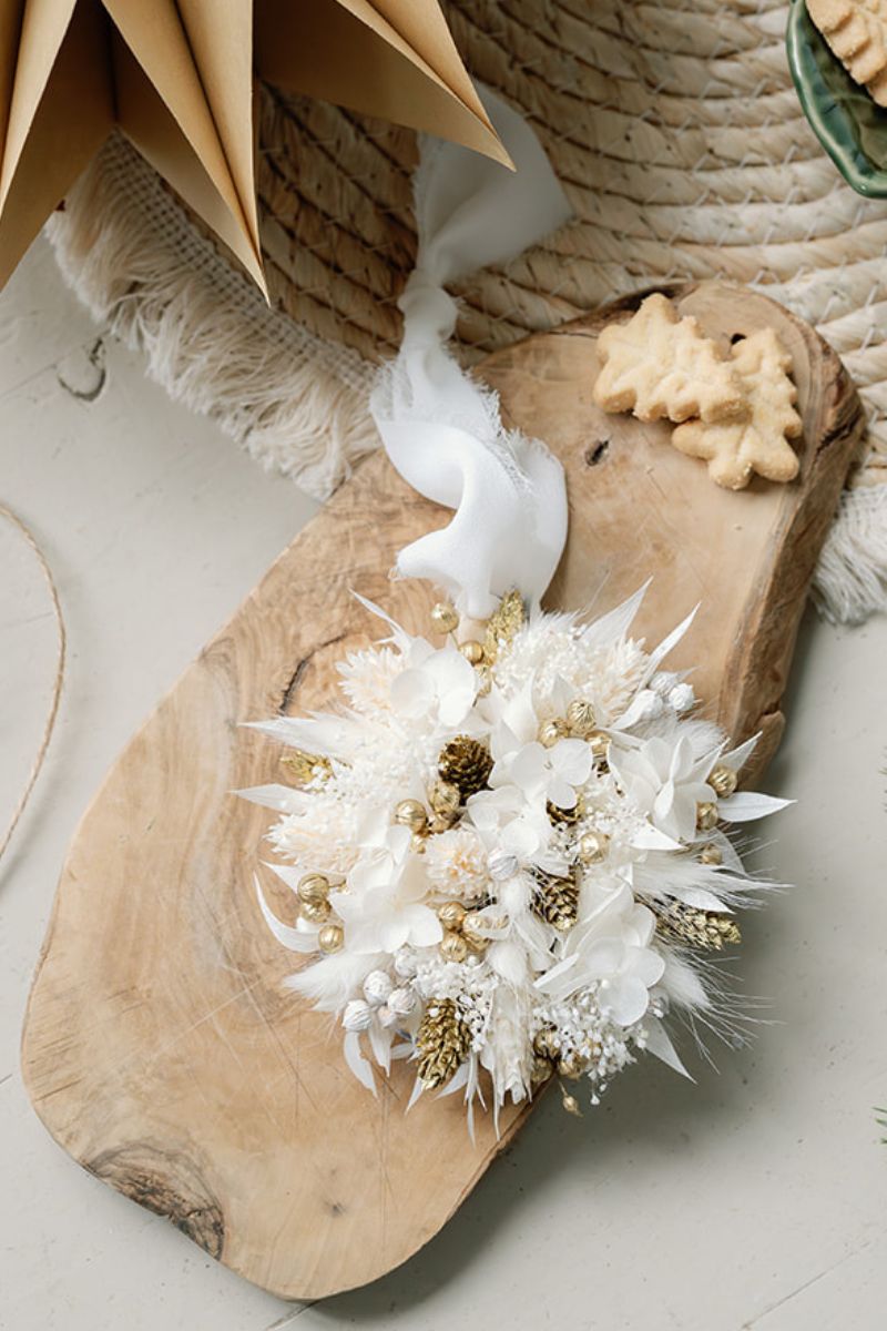 White and gold dried flower Christmas tree round bauble