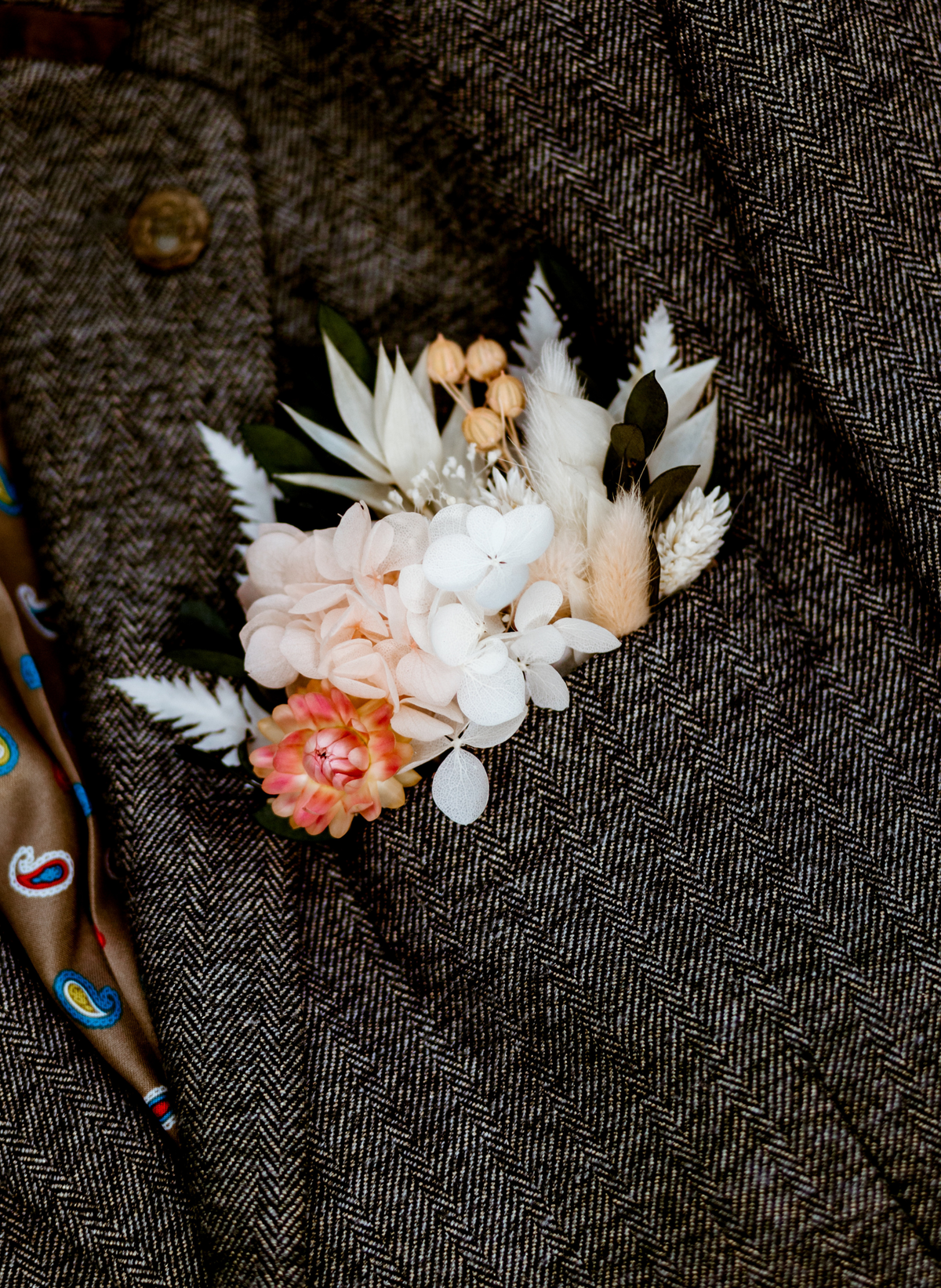 Pink Dried Flower Wedding Pocket Square Meadow | Handmade Accessory Pink Dried Flower Wedding Pocket Square Meadow | Handmade Accessory