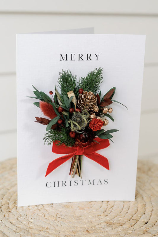 Merry Christmas Dried Flower Greetings Card | Handmade Gift | Luna & Wild